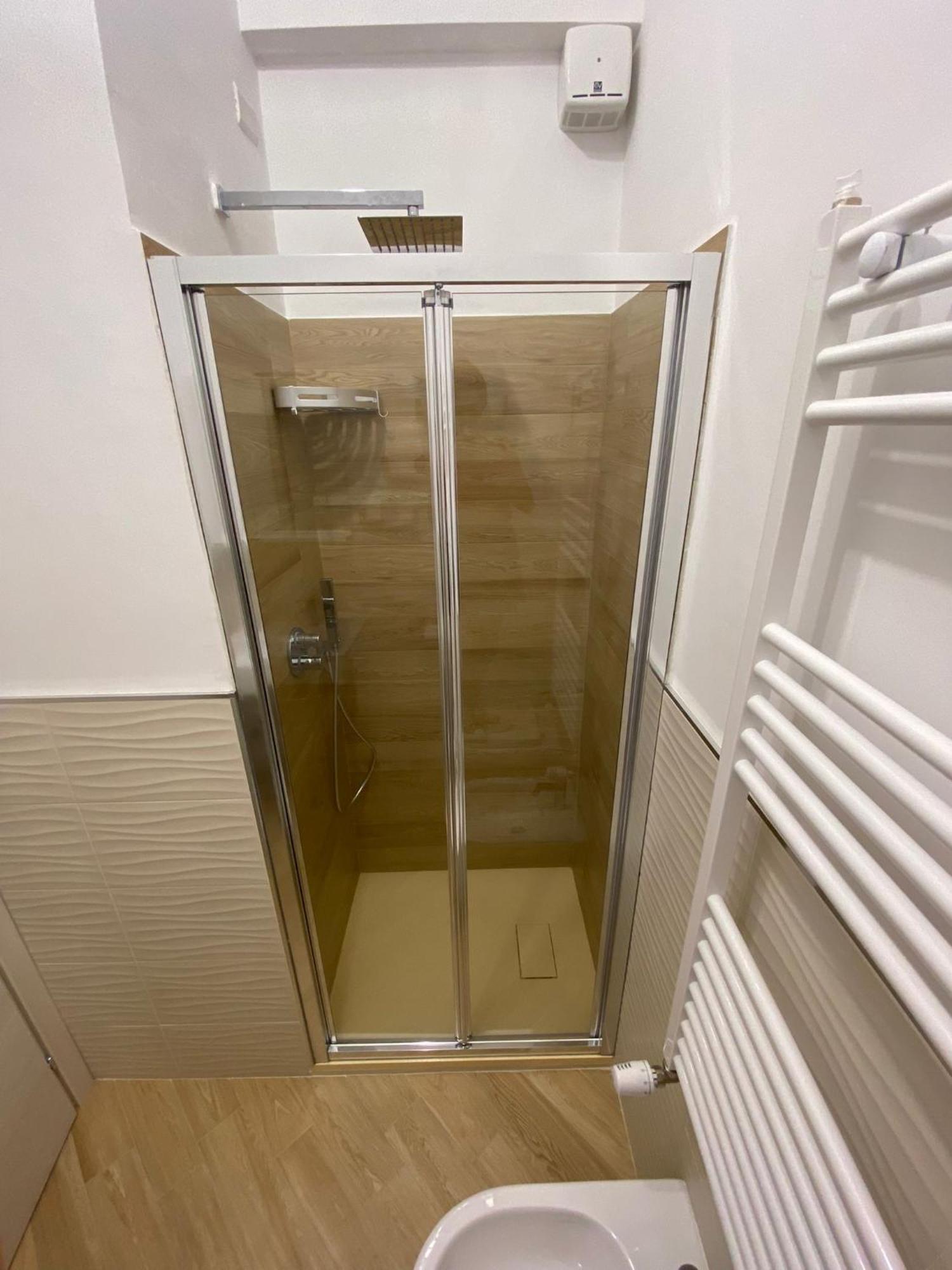 Casa Dharma Hotel Civitavecchia Eksteriør billede