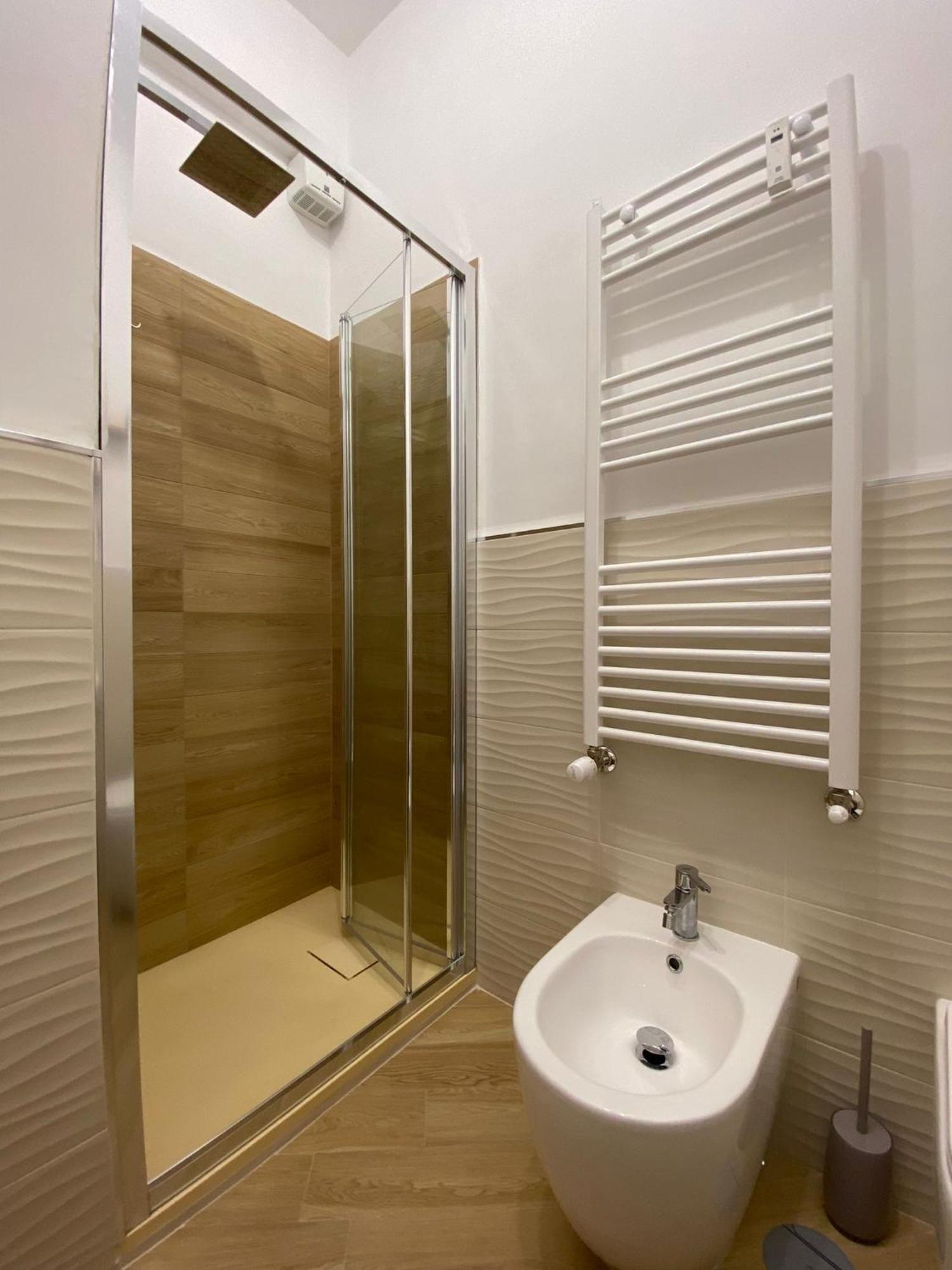 Casa Dharma Hotel Civitavecchia Eksteriør billede
